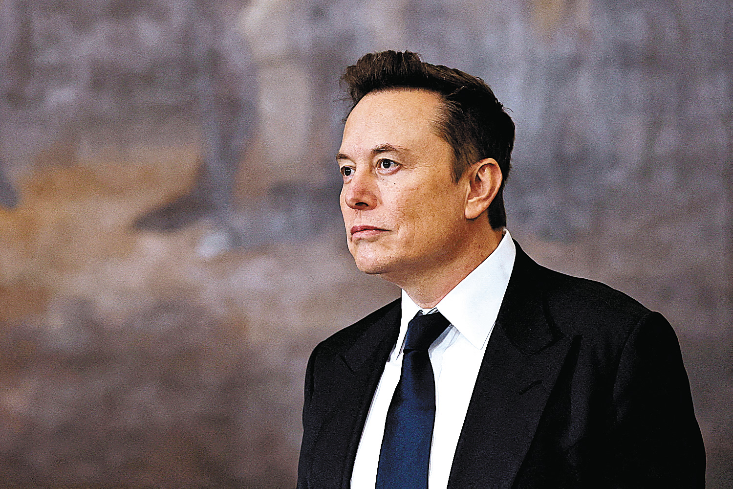 Συγχώνευση SpaceX και Tesla με αποτίμηση 5 τρισ. δολαρίων; Το σχέδιο του Ιλον Μασκ