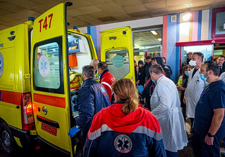 Νεκρός και τραυματίες στην Ποσειδώνος μετά από καραμπόλα οχημάτων