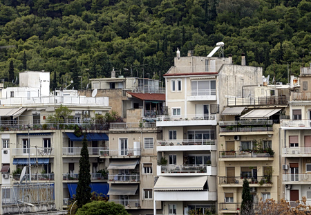 Δύσκολη εξίσωση το «Εξοικονομώ» για τα χαμηλά εισοδήματα – 8 στους 10 δεν μπορούν να ανταπεξέλθουν