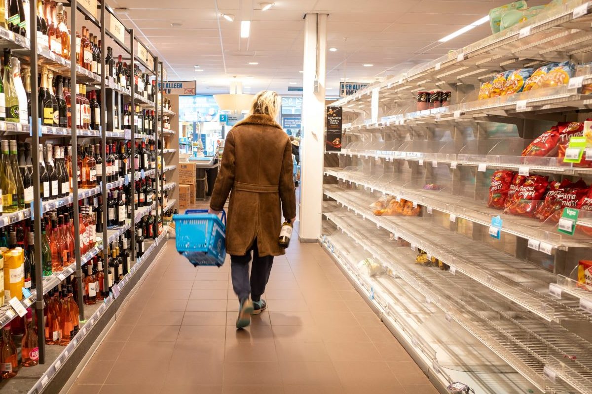 Το «αφήγημα» με την Κύπρο και οι ανησυχίες για τις ανατιμήσεις