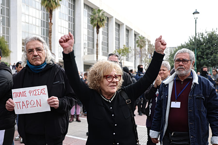 Η Χρυσή Αυγή και η επόμενη παράγραφος