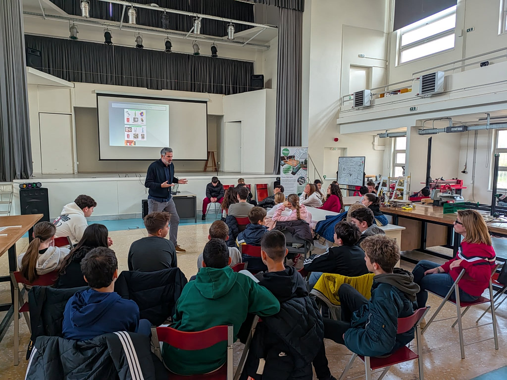 Πειραιάς: Το Piraeus Makerspace φέρνει την κυκλική οικονομία στην πράξη