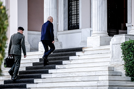 Τα «red flags» της κρίσης