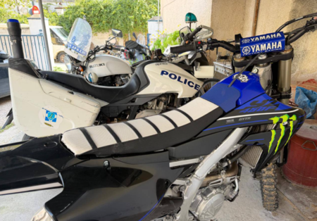 Σούζες και κόντρες σε live μετάδοση στους δρόμους της Αττικής - Συνελήφθη 30χρονος