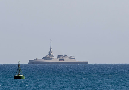 Αντιφάσεις και θολά σημεία από την Αριστερά