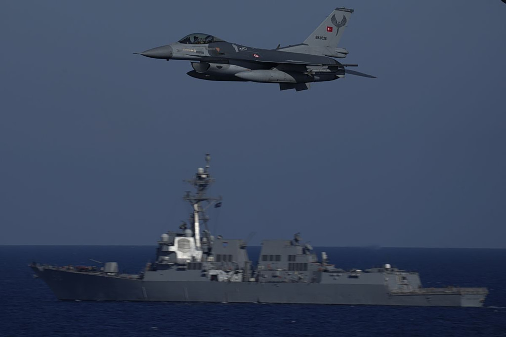 Η διάτρητη τουρκική αεράμυνα και οι αναπάντητες κλήσεις του Μερτς στον Σάντσεθ