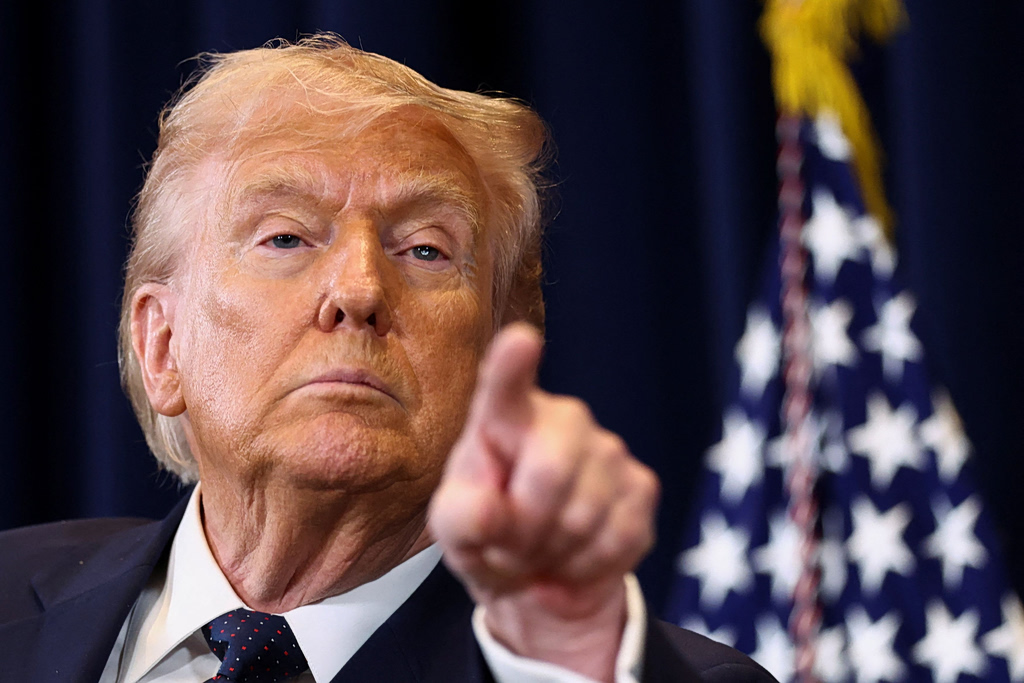 Τραμπ: «Ο πόλεμος στο Ιράν θα τελειώσει σύντομα αλλά όποτε θελήσω»