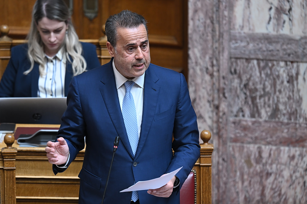 Παπασταύρου σε Σαμαρά: «Οι συμβάσεις με την Chevron δεν εκχωρούν κυριαρχικά δικαιώματα»