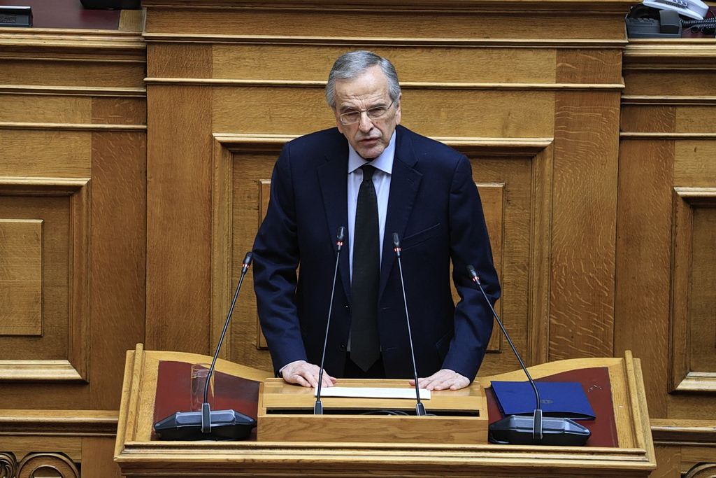 Σαμαράς απαντά σε Μητσοτάκη για Chevron – Δείτε ζωντανά την ομιλία του στη Βουλή