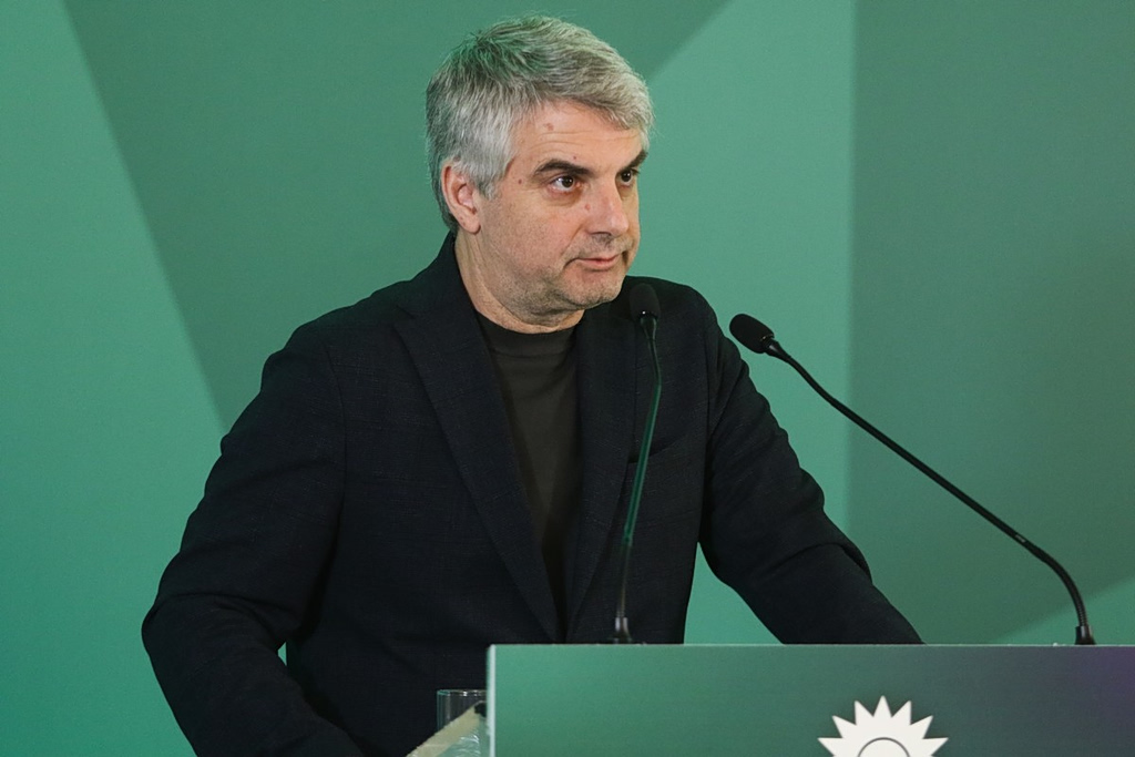 ΠαΣοΚ: Το παρασκήνιο της διαγραφής Κωνσταντινόπουλου