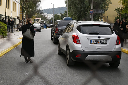 Νέα Μάκρη: Σε εισαγγελέα – ανακριτή οι τρεις Τούρκοι για τους πυροβολισμούς