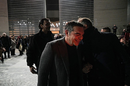 Τσίπρας στην Αλεξανδρούπολη: Η παρέμβαση για Ιράν, τα πυρά στον «γελωτοποιό του βασιλιά»