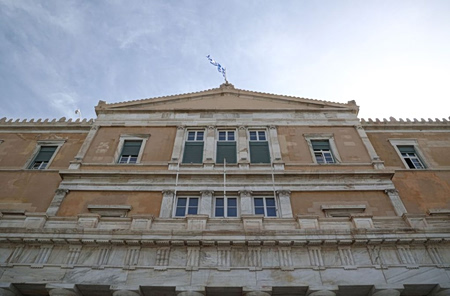 Υποχώρηση για την Ελλάδα στον Δείκτη Δημοκρατίας – Στην 52η θέση παγκοσμίως