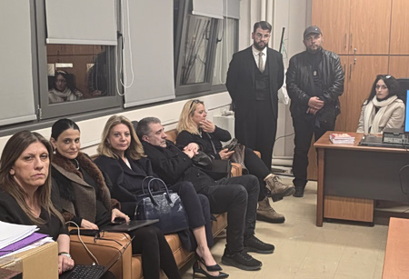 Τέμπη: Οργή Καρυστιανού για τη δίκη στη Λάρισα – «Καταδικάζουμε τη βασιλεία της ομερτά»