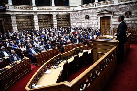 «Μασάζ» για να κλείσει το ψυχολογικό χάσμα
