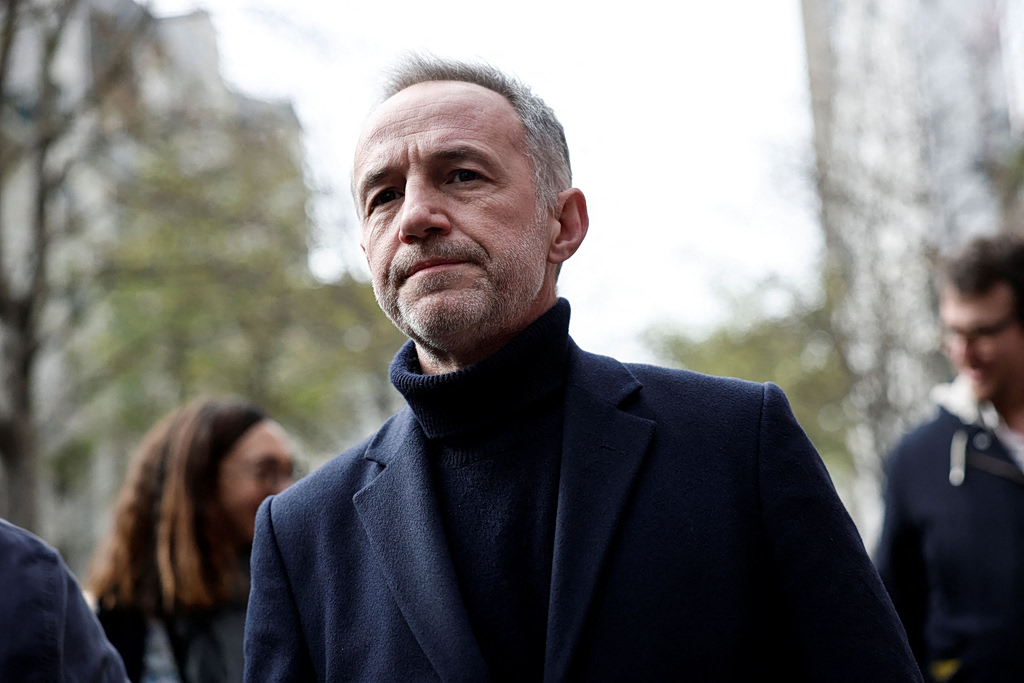 Εμανουέλ Γκρεγκουάρ: Ο νέος δήμαρχος του Παρισιού «φρενάρει» την ακροδεξιά, τιμώντας μια παράδοση 25 χρόνων