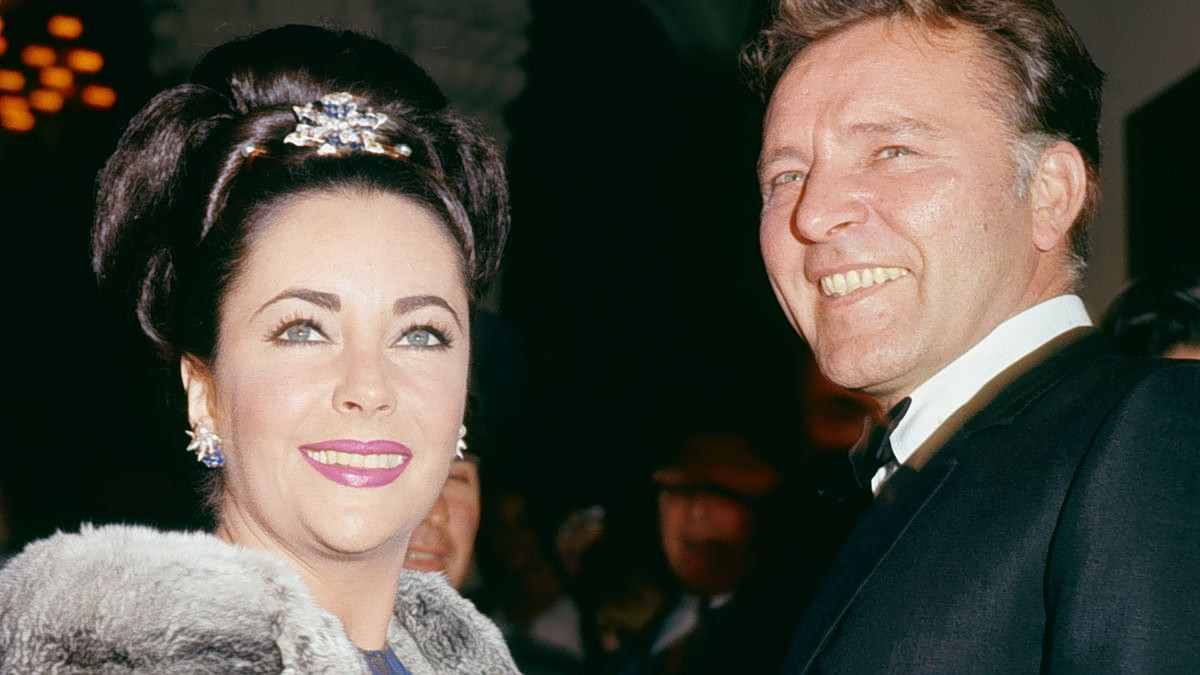 Ελίζαμπεθ Τέιλορ- Ρίτσαρντ Μπάρτον: Το χρονικό του μεγαλύτερου love story του Hollywood