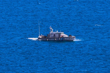 Φόβοι για οικογενειακή τραγωδία μετά τον εντοπισμό τριών σορών στη θάλασσα