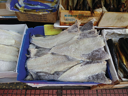 Αυθεντικός ή λινγκ; Πώς να μην μπερδευτείτε με τον μπακαλιάρο