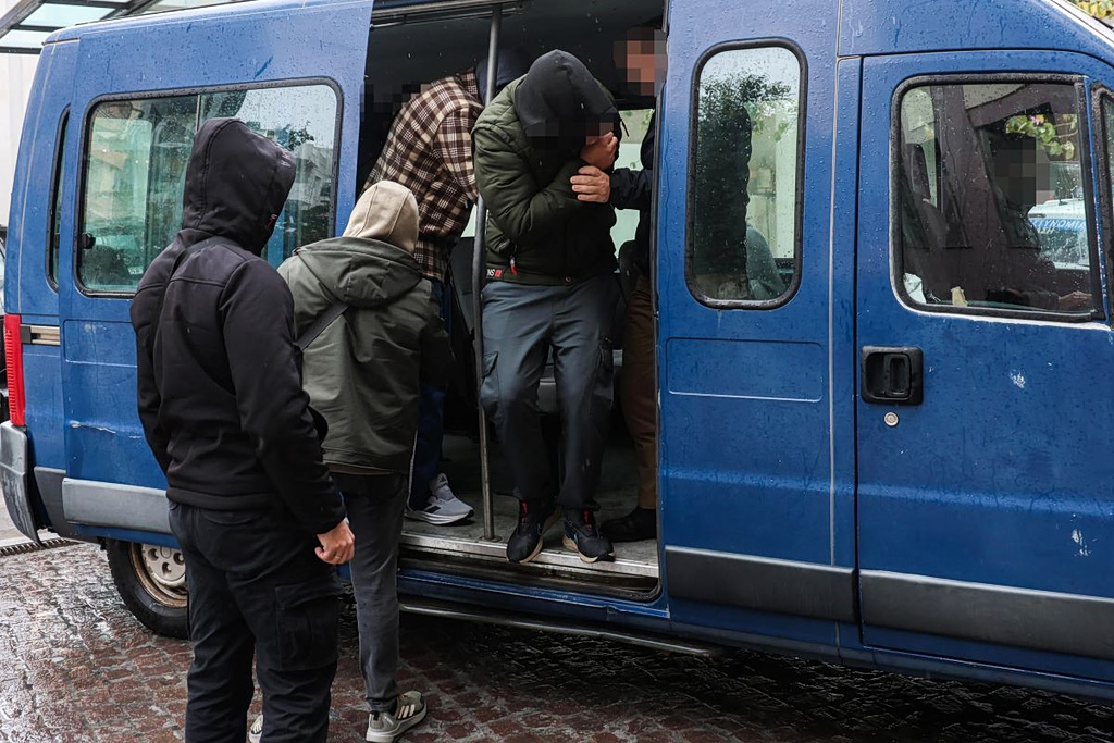 Στην Ευελπίδων οι 22 για το «κόλπο» των 31 εκατ. στον ΕΦΚΑ – Ανάμεσα τους γνωστοί celebrities