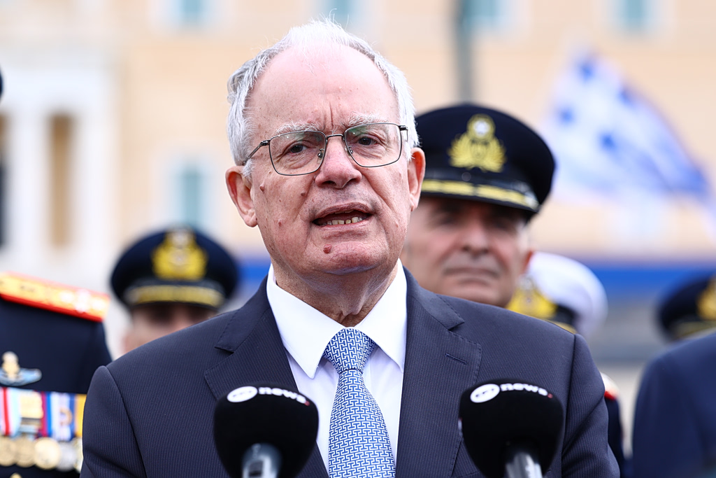 Συνάντηση Τασούλα – Γιαννίτση στο Προεδρικό Μέγαρο