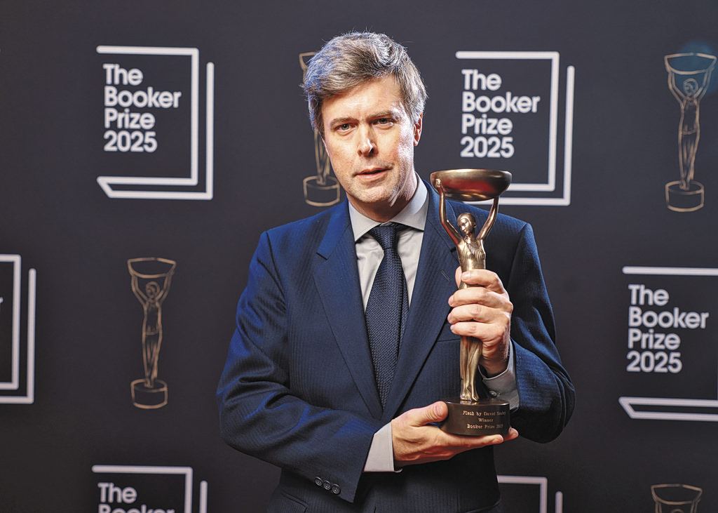 Ντέιβιντ Σόλοϊ: «Πριν από οτιδήποτε άλλο, είμαστε φυσικά σώματα»