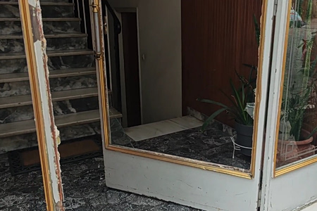 Μεθυσμένη και χωρίς δίπλωμα προσέκρουσε σε 4 οχήματα στο Παγκράτι