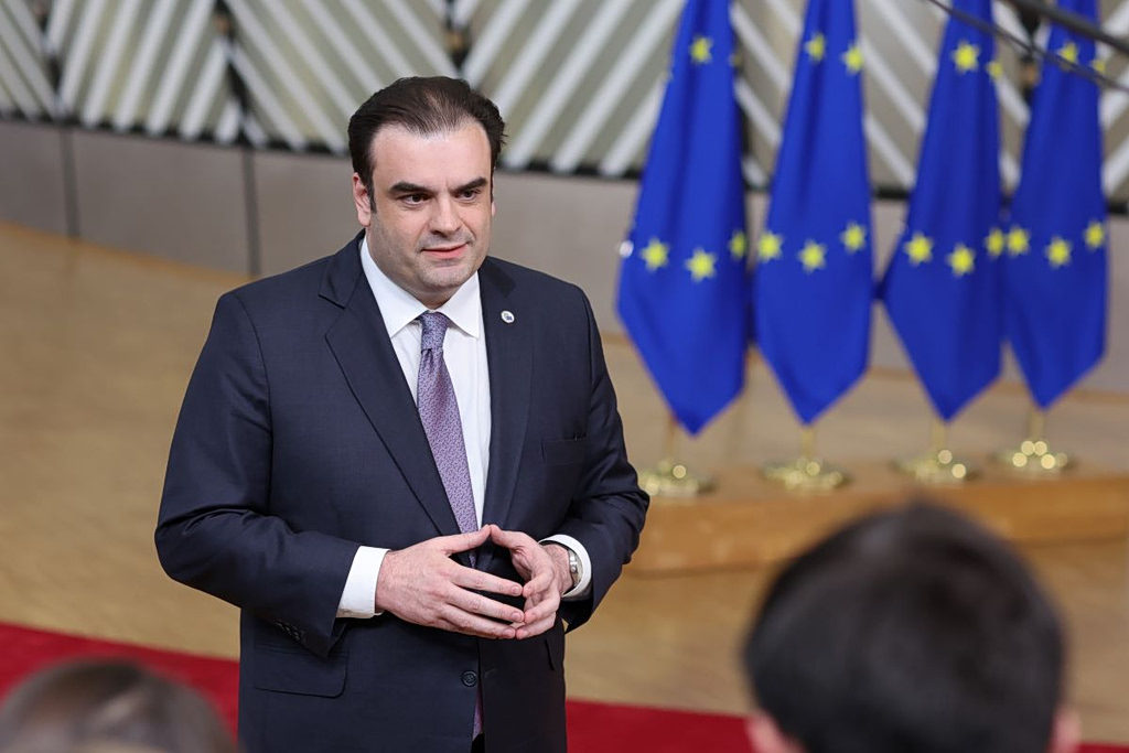 Πιερρακάκης: Η Ευρώπη προετοιμάζεται με στοχευμένα μέτρα για νοικοκυριά και επιχειρήσεις