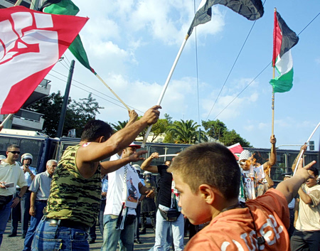 Μετρό Συντάγματος: Κλείνει στις 14:00 λόγω του αντιπολεμικού συλλαλητηρίου