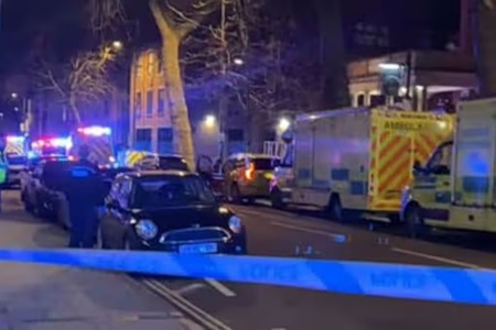 Βρετανία: Επτά άνθρωποι τραυματίστηκαν σοβαρά όταν αυτοκίνητο έπεσε πάνω σε πεζούς