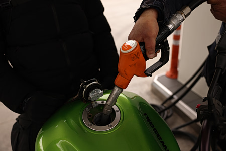 Fuel Pass: Ανοίγει η πλατφόρμα της επιδότησης – Οι δικαιούχοι, τα ποσά