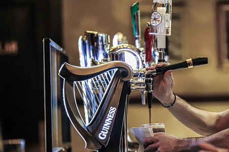 Όμηρος του πολέμου στη Μέση Ανατολή η μπίρα