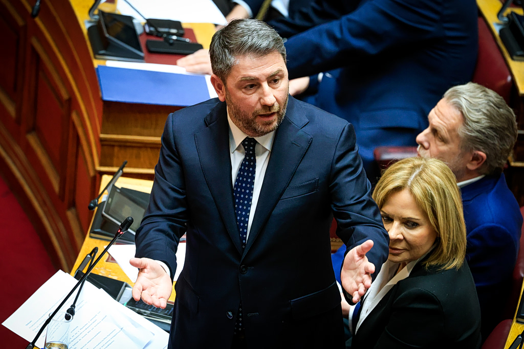 Ανδρουλάκης: «Εκλογές να τελειώνουμε» – Σφοδρή επίθεση για υποκλοπές και ΟΠΕΚΕΠΕ