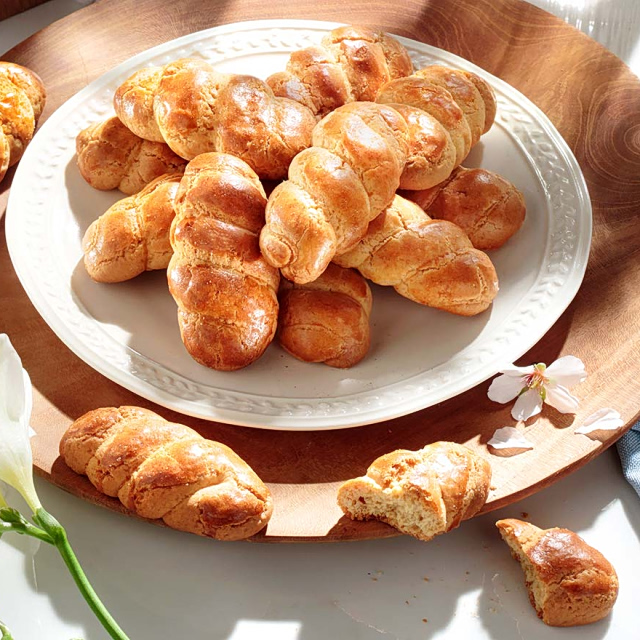 Κουλουράκια πασχαλινά της Αργυρώς