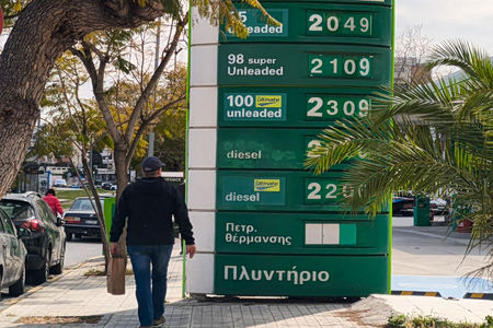 Fuel Pass και επιδότηση καυσίμων: Σχέδια παράτασης λόγω ανόδου στο πετρέλαιο