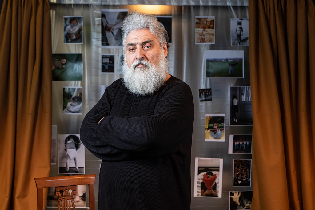 Γιάννης Αναστασάκης: «Ακούγομαι ρομαντικός; Ούτε ειρήνη καλά-καλά δεν έχουμε»