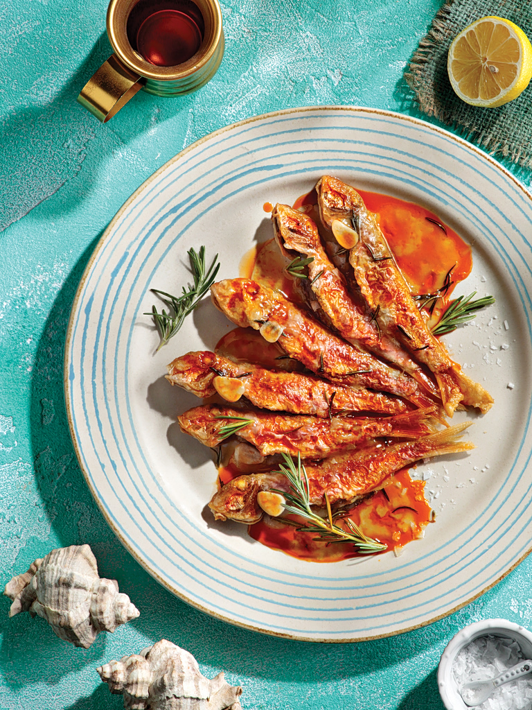 5 νησιά, 5 διαφορετικοί τρόποι να μαγειρέψουμε ψάρι την Κυριακή των Βαΐων