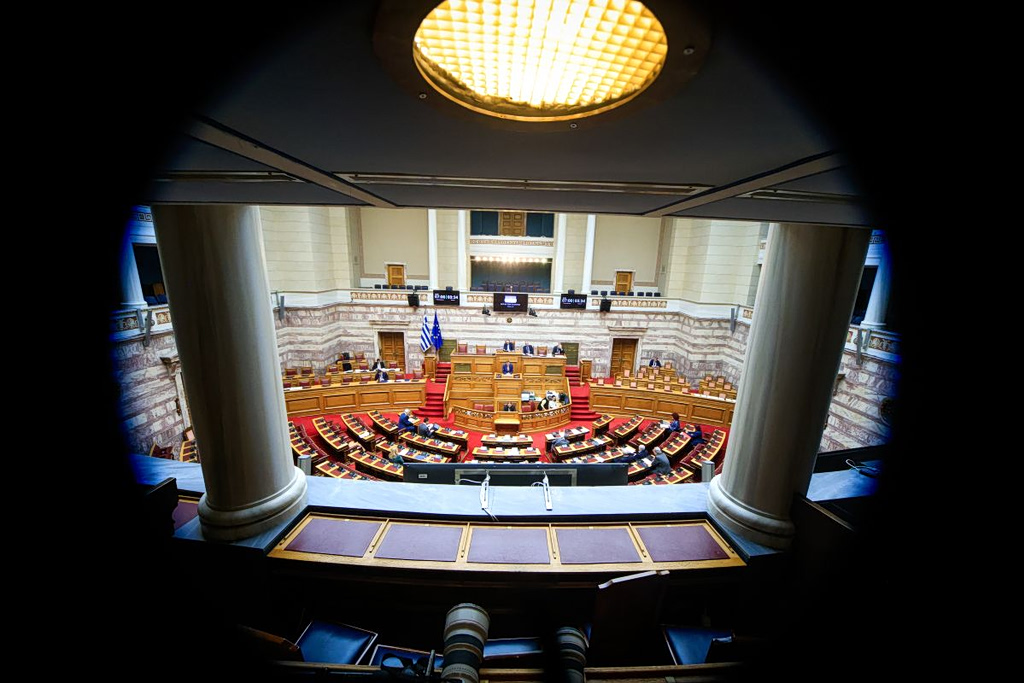 ΟΠΕΚΕΠΕ: Σήμερα η δικογραφία στη Βουλή – Η διαδικασία, η στάση της αντιπολίτευσης