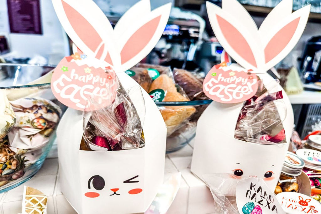 Εορταστικό ωράριο: Ανοιχτά την Κυριακή τα καταστήματα, πώς θα λειτουργήσουν τα σούπερ μάρκετ