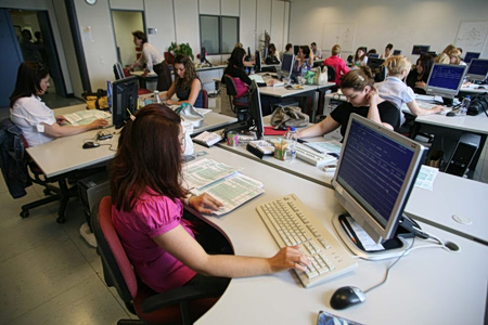 Αυτοί είναι οι νέοι μισθοί στο Δημόσιο μετά την αύξηση του κατώτατου [παραδείγματα]