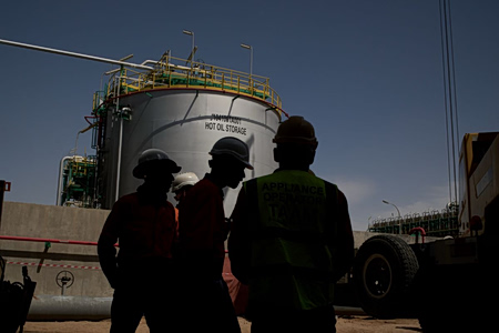 Τα νέα σενάρια για πετρέλαιο και στασιμοπληθωρισμό