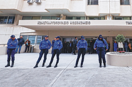 Μόνη στον πλανήτη
