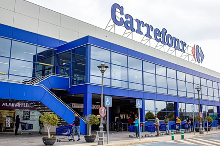Carrefour: Το σχέδιο ανασύνταξης και το deal με τη Motor Oil