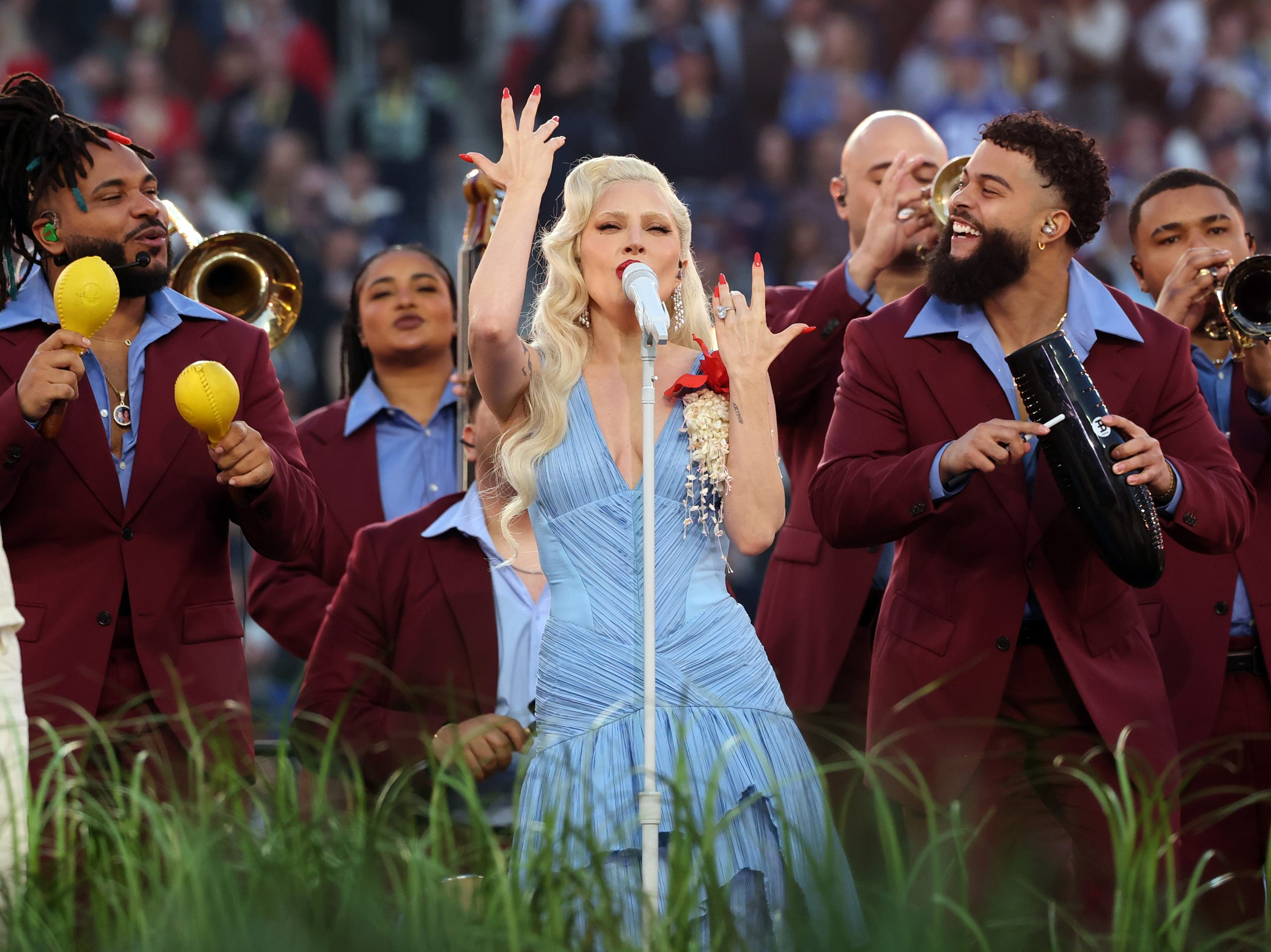 Η Lady Gaga αναγκάζεται να ακυρώσει το τρίτο της live στο Μόντρεαλ- Το πρόβλημα υγείας που αντιμετωπίζει