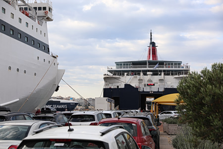 Ακτοπλοΐα: Πτώση στην έξοδο του Πάσχα 2026 – Τα στοιχεία από Πειραιά, Ραφήνα, Λαύριο