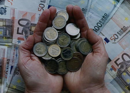 Μέτρα στήριξης ή πολιτική «ασπιρίνης»