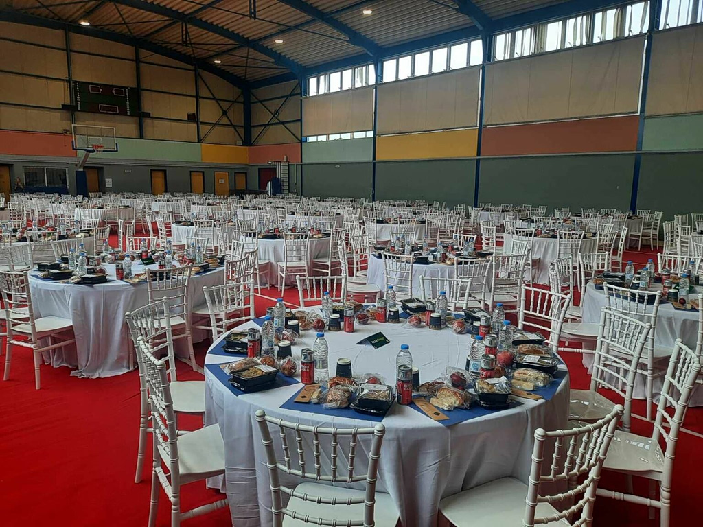 Πάσχα αλληλεγγύης στην Αθήνα: 1.300 μερίδες αγάπης για τους πιο ευάλωτους – Χάρης Δούκας: «Κανείς δεν είναι μόνος στην πόλη μας»