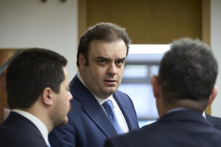 Στις ΗΠΑ ο Πιερρακάκης: Το κρίσιμο ραντεβού με ΔΝΤ και η πρεμιέρα στο G7 – Ποιους θα δει