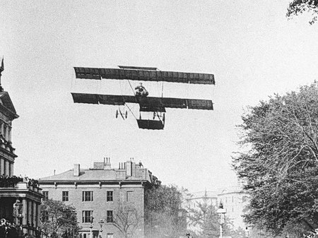 Η συγκρότηση του πρώτου πολεμικού αεροπορικού στόλου στην Ελλάδα