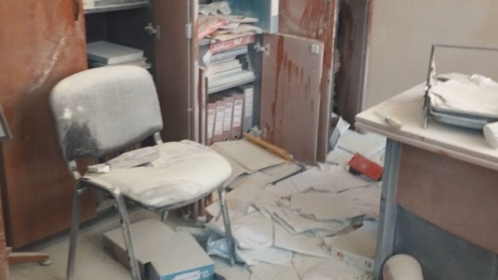 Γλυφάδα: Βανδαλισμοί στο 5ο Γυμνάσιο-Λύκειο – Άρπαξαν 8.000 ευρώ και προκάλεσαν ζημιές